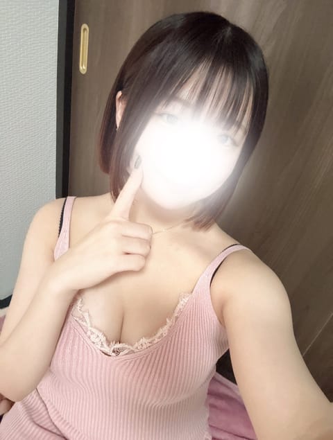 こんにちは☀️

金晩はりずに癒されに来ませんか？？♡

今すぐご案内可能です🙆🏻‍♀️💭

#セラピスト #オイルマッ