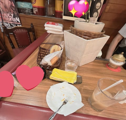 すおう大阪の旅ってのをしてるんだけど、可愛いがま口財布を見つけたから買ってみた！！

ジブリ大好き🫶💗

一人でどこまで
