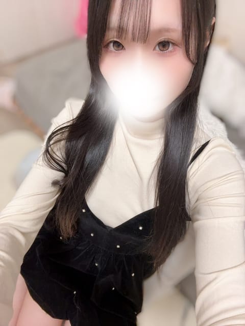おはようございましまし❕
今日はお休みです꒰՞⊃ ·̫ ᴗ⸝⸝՞꒱❤︎

朝からシール探しの旅に
行ってました⭐️〰️🎶