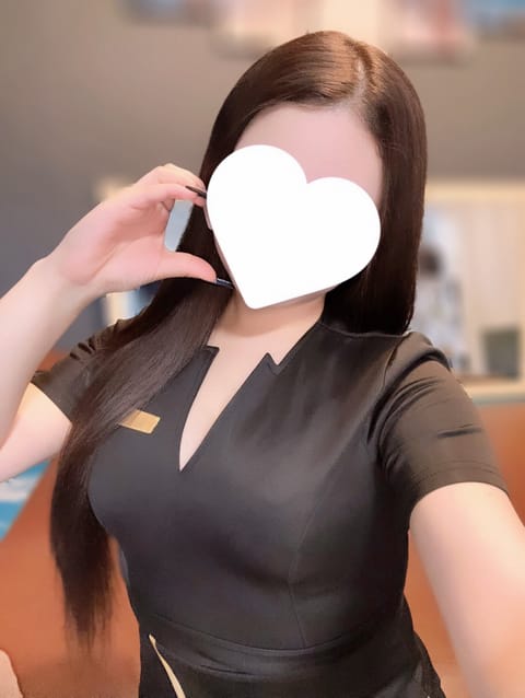 このんからのお得情報だよ🉐

90分以上のコースで初回指名料無料！！
極液3000円オフで施術が受けられちゃいます🩵
7