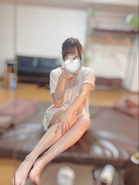 19:00までいます🤍

事前予約もありがとうございます🥰
最短15:55~  ご案内🉑です✧︎*。

実はこの前の出勤