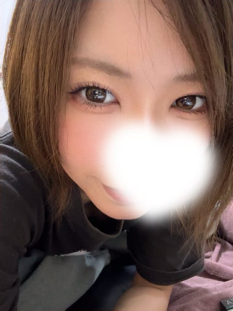 こんばんは(🫵🏻 ᴖ  ᴖ)💕🎵
今日は暑い日だったね🫠でも明日からまた雨らしい、、この辺な気温はなんなんだ🫨
明日12