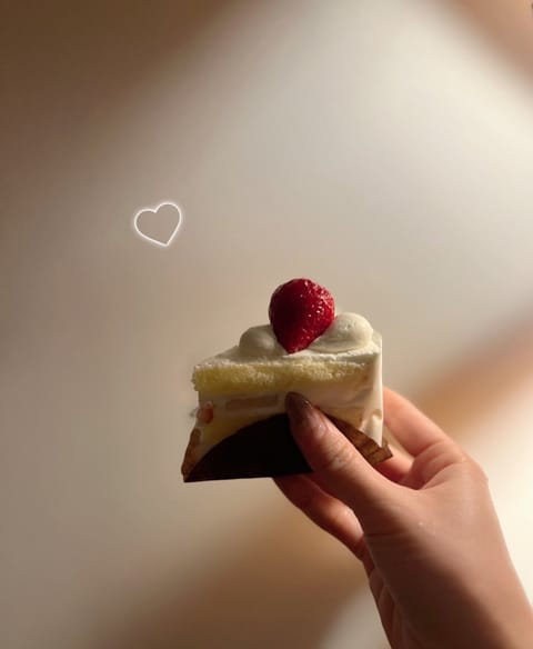退勤しました🙂‍↕️
本日もありがとうございました🤍

久しぶりの本指名のお客様方にお会いできて嬉しかったです💐

大好