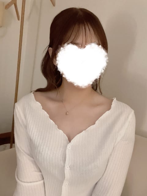 おはようございます🤍‼︎

今日は朝から晴れてて気持ちが良いですね🌷✨

そんな日は…
朝から一局打って１日の運だめし🀄
