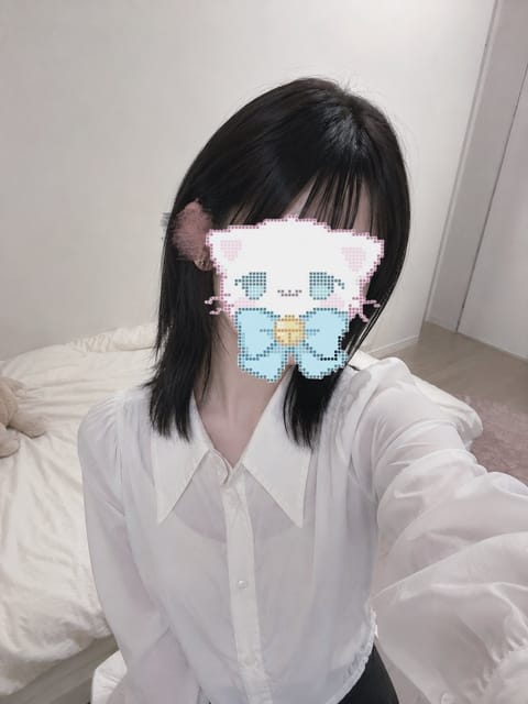 今日は13-19時までいます！
お問い合わせお待ちしてますᴛ ω ᴛ✊🏻💖