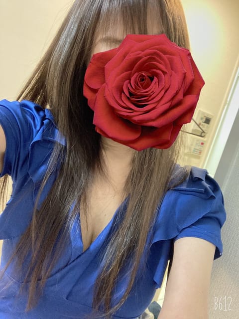 ミセスの子守唄　詩乃です💕

本日もありがとうございました

明日も13時から出勤します

お時間合えば愛に来て下さいね