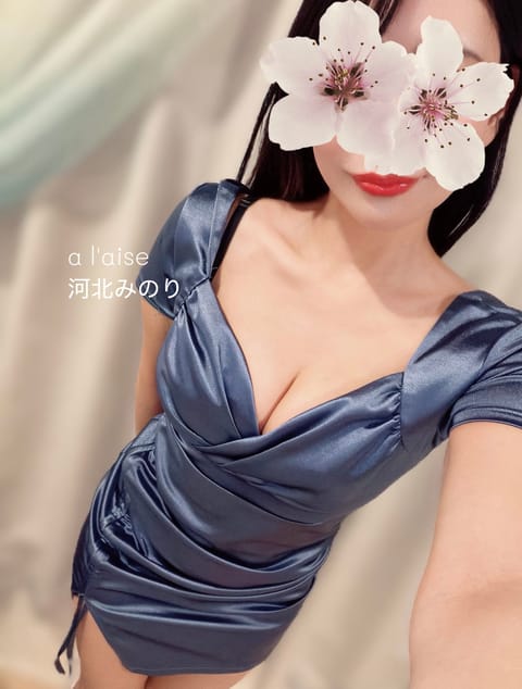 遅ればせながら今年も宜しくお願いいたします🌸
昨年はご来店下さった皆様ありがとうございました♡

今日は初めての荻窪ルー