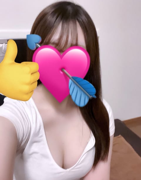 本日22時まで出勤しています💞ご予約お待ちしております🎶