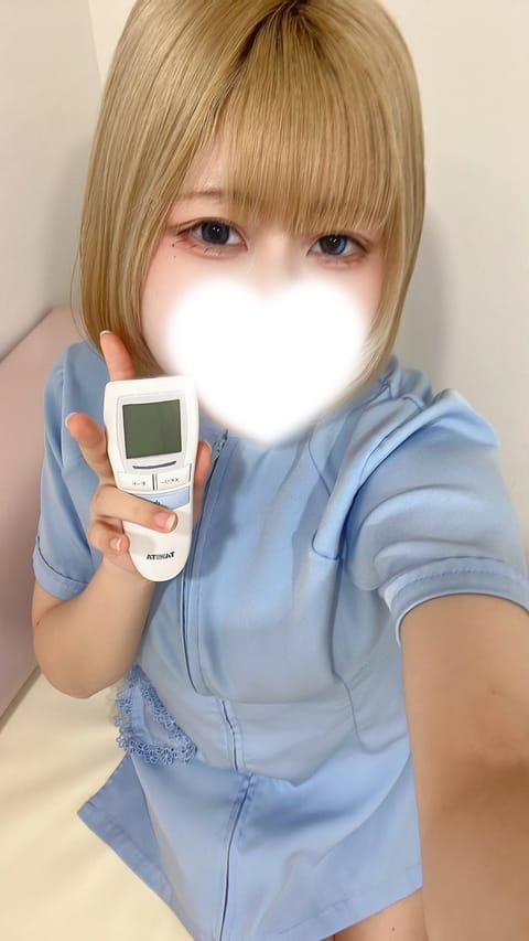 おはようございます🍼

魔法少女の変身アイテムみたいな物が置いてありました。
変身したいので妖精を探してます❣️

24