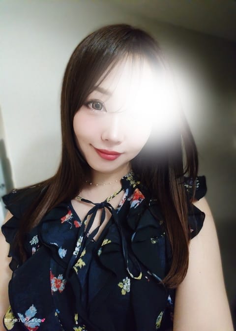 こんにちは🌷

ゆっくりできる時間は
心へのご褒美。

本日も、笑顔あふれる素敵な一日を
お過ごしください☺️💕