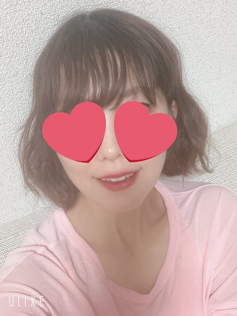 いつもありがとうございます♡♡
今週もたのしくすごさせていただけ感謝です！月曜のお客様も、お土産めちゃ嬉しかったです♡
