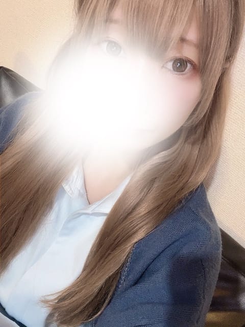 出勤しました❗️普段いない時間になるので、今まで時間の都合がつかなかった方ともお会いできたら嬉しいです(֊  ֊)出張も