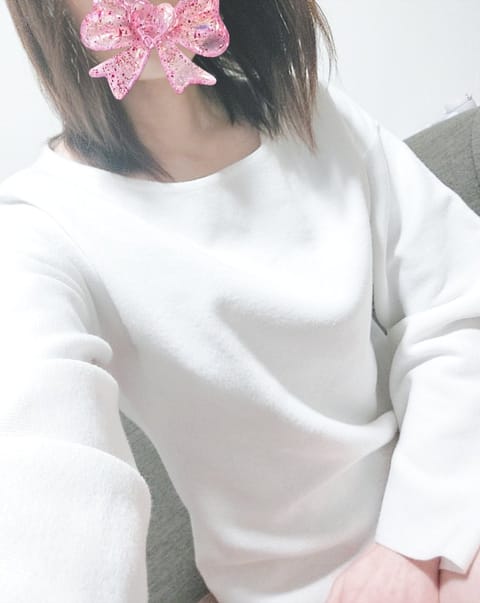 おはようございます🌸

今朝は運動を兼ねて、ルームまでウォーキング🚶‍♀️
じわっと暑さを感じております💦

今日は11