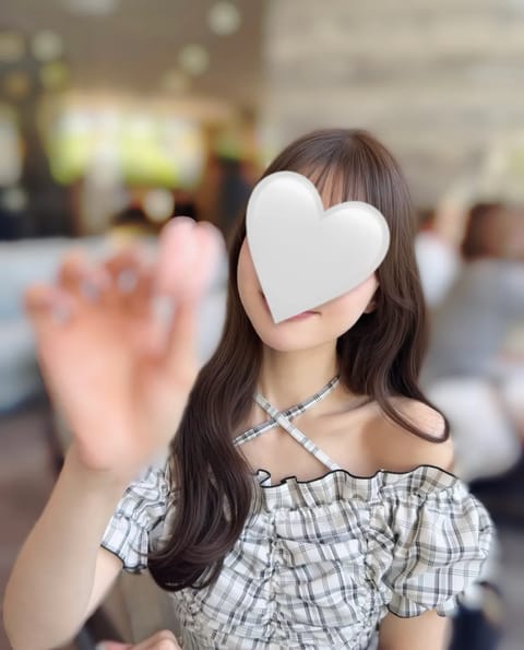 25と26は12時〜19時います🤍
姫予約の特典も好評です✨㊙️
DMお待ちしていますね💞

📍お名前
📍日にちと開始時