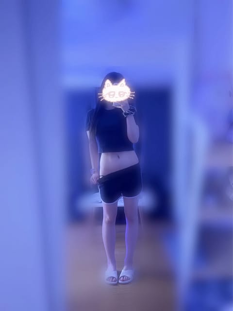 30:00までいます👧🏻🩷

GWたくさん会いに来てくれてありがとう🤍

ふれあから最大級の愛あげます💘

受け取ってく
