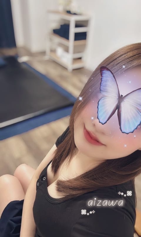 本日残り1枠です✨️癒しの時間いかがですか？まったりしたい方是非♡♡
お待ちしております✮*｡ﾟ