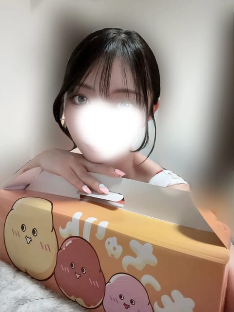 昨日のお休みは、開店前から並んでもっちゅりんゲット！🍩

いちばん好きだったのはきなこかな💭💭

こういうの選ぶ味も、昔