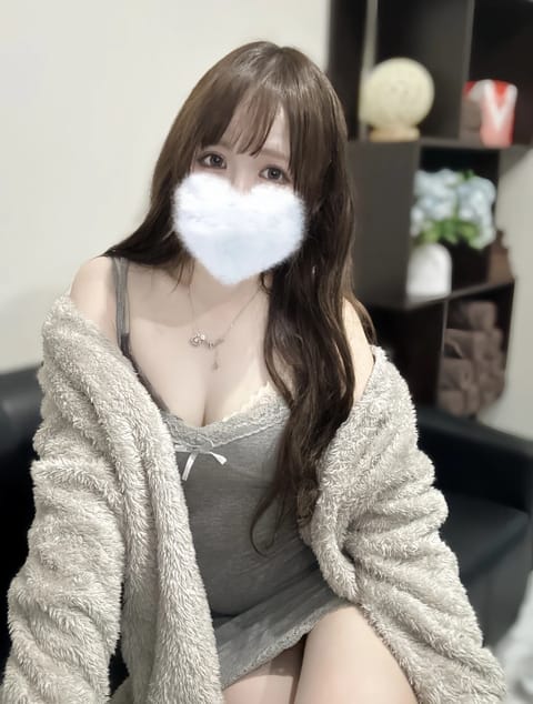 おはようございます☀️
本日10-16時出勤です🥳

GW始まってる方も多いみたいですね🌷
みなさん何するのかな？？


