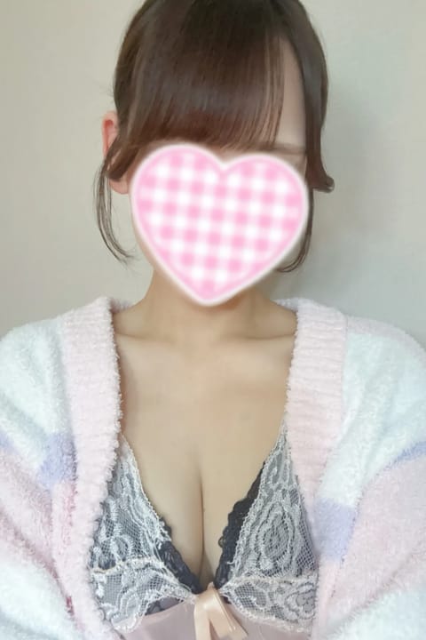 本日、出勤してます🪼‪𓂃 𓈒𓏸

18:20~ご案内可能です🙆🏻‍♀️ ̖́-‬

今日はすごく暑いので
涼しいお部屋を