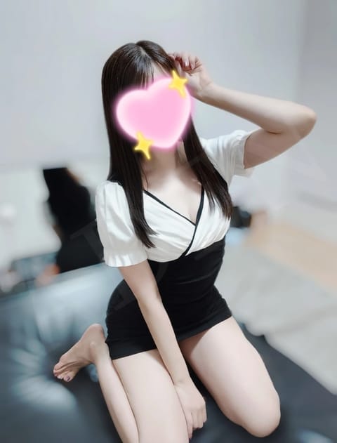 本日21時までです🥳
しっかり雨ですね〜☔午後から強まるそうなので皆さんお気をつけて！

初期ステータス虚弱ネキなので、