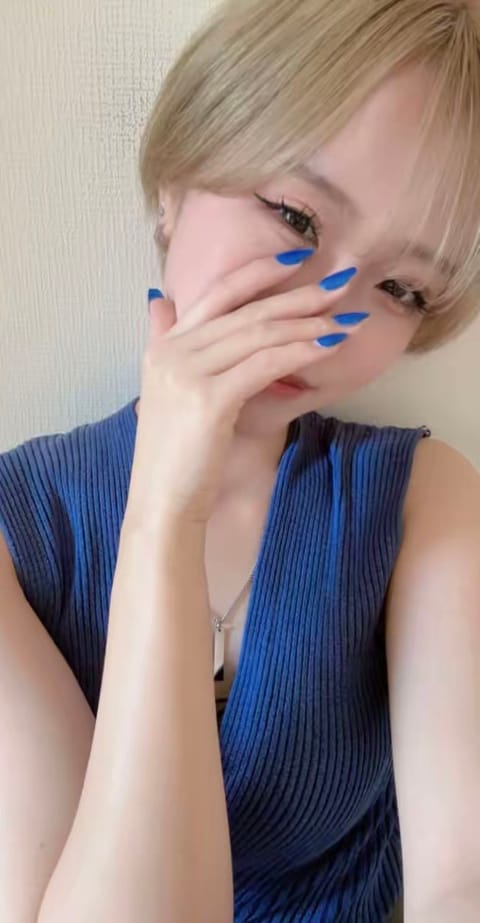 フォロワーさん1000人行きましたぁぁぁ！！
ありがとうございます🥰
これからもよろしくお願いします🙏✨✨