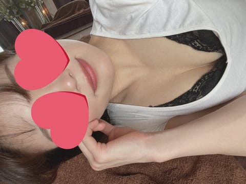 こんばんは🌛
今週ラストお待ちしております💖