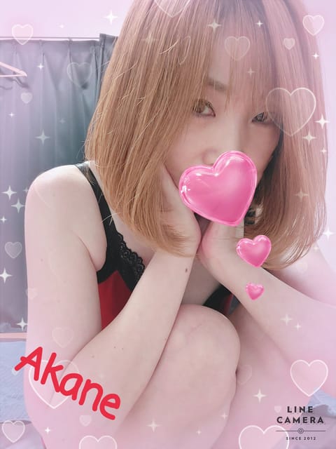 真夜中にこんばんは🌛😊👋

暖かくなったと思えば
また寒くなり…(o・・o)/~
体調管理が大変ですね〜

今週の出勤の