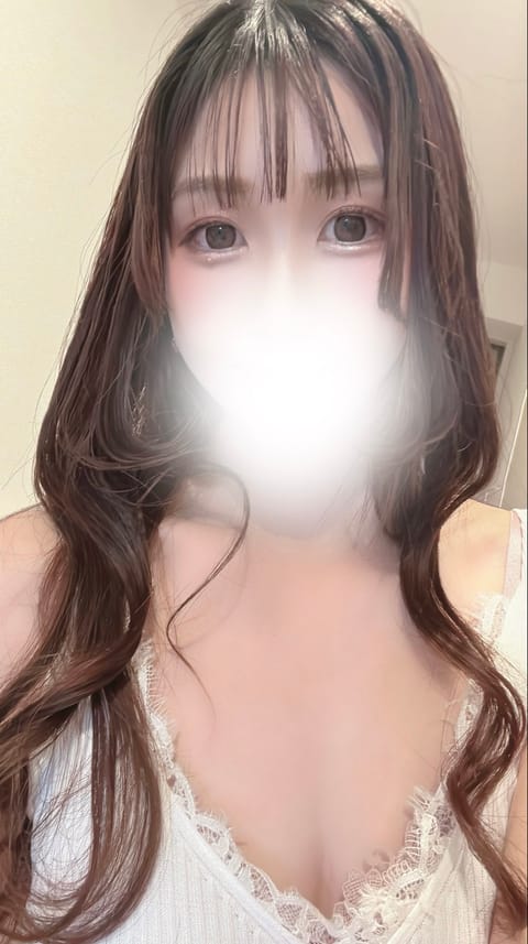 お久しぶりです🌸

本日もご予約
ありがとうございます🈵
気をつけてお越し下さいませ🏠

次回出勤
4/5(日) 13: