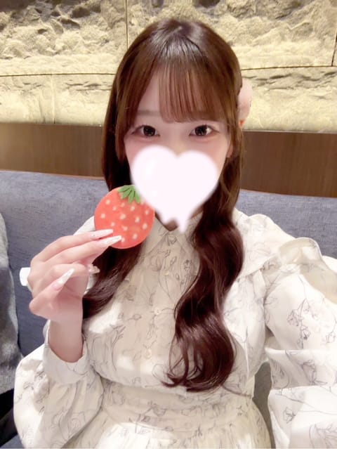 昨日と一昨日オープンからラストまでありがとうございました😭😭
今日は学校に行くはずが、この時間まで寝てしまって笑うしかな