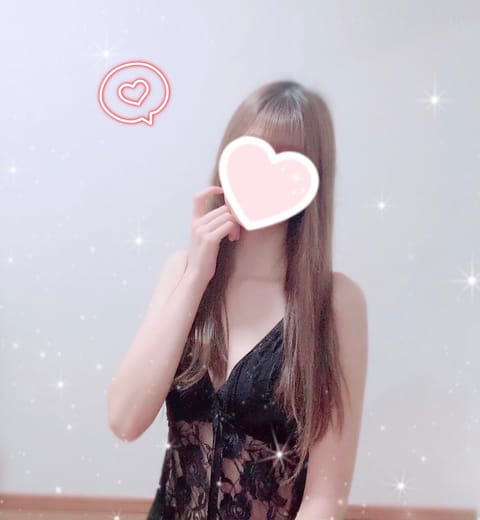 こんにちは☕️🤍

本日12:00〜20:00川口るーむっ🎀

1週間の疲れを癒しにいかがですか〜？💓
マッサージ頑張ら