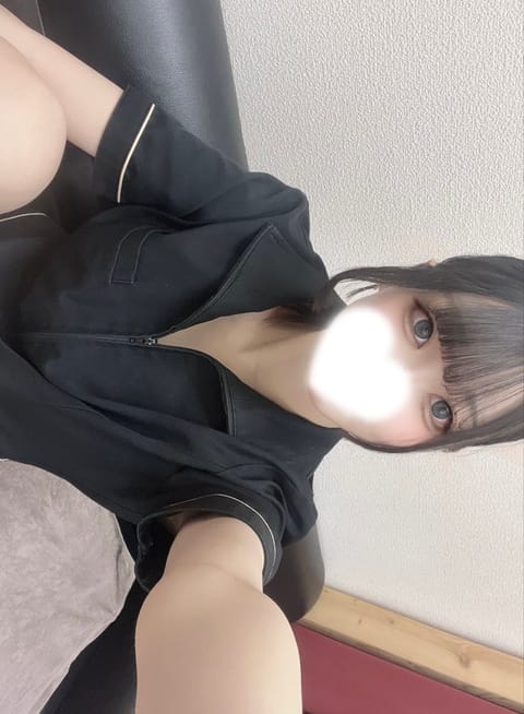 きょう20じまでの予定だったけど1じまでいることにしたよ𐔌՞⸝⸝ʚ̴̶̷̷ · ʚ̴̶̷̷⸝⸝ ՞𐦯♡