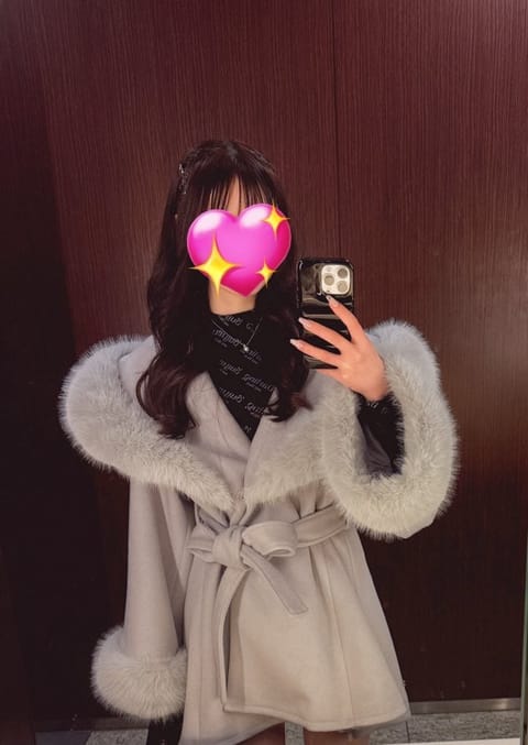 夏もうすぐ終わっちゃうーっ😞
冬も楽しみ🎶

楽しみなことのひとつにららが
居れるようになったら幸せ🙊