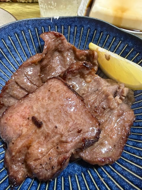 Xご無沙汰です〜

今日のご飯をどーん

レモンを絞った生搾りレモンサワーといただきました🍋