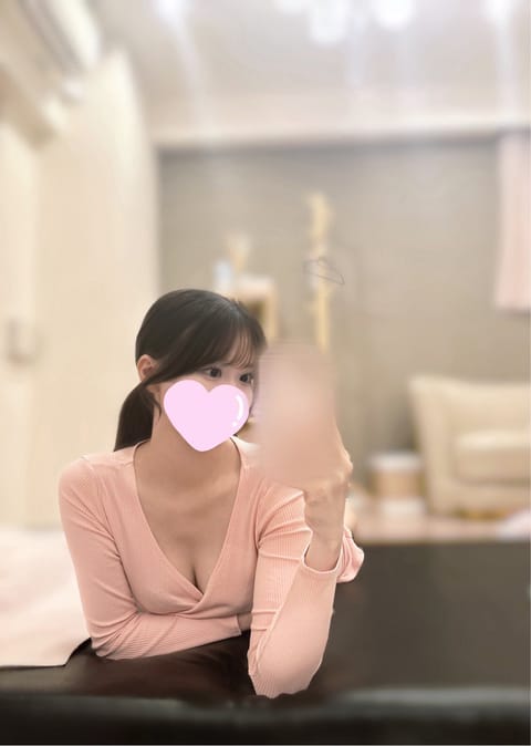 今日は麻布十番に21時半までいます☺️✨
まだ🈳あるのでご予約お待ちしてます♡♡