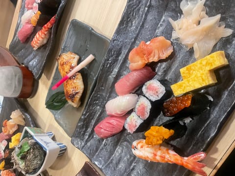 本日で31歳になりましたーん🫶🫶
前日は友達が祝ってくれて今日はお姉ちゃんと〜！！
今日はいっぱい飲みます🍺💕

31歳