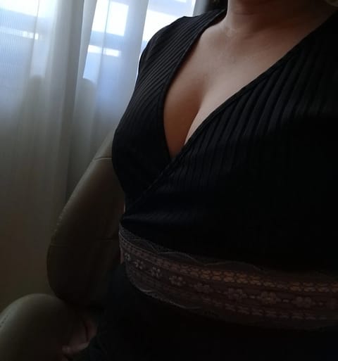 今日は荻窪に23時まで出勤です✨
おまちしてます🥰

#荻窪 #中央線　#メンエス
#むちむち