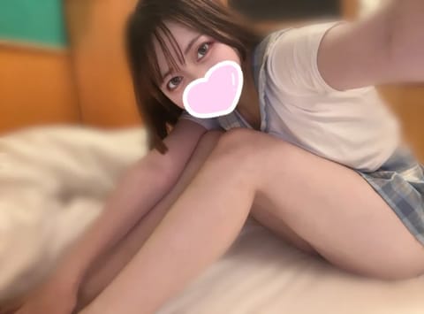 こんばんは🌛本日も【27時】まででいます💭少し早めに出勤できた🎶夜も暑いのでぜひ涼みに、癒やされに、来てください💝