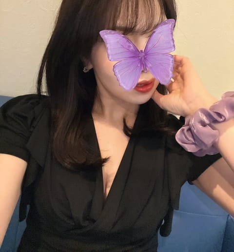 1年ぶりに復帰しました✨

わたしのことを覚えてる方も
初めましての方も
よろしくお願いしますね☺️
