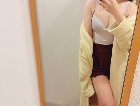 出勤しました🙂‍↕️
今日は20時までいてます💕
ぜひ癒されに来てください🐰🫧
お待ちしております🏠