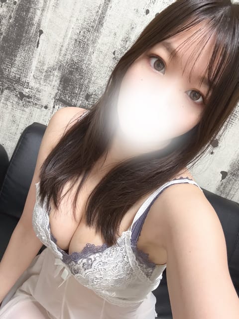 スタートから
ありがとうございました♡

出勤が残り2日になりました😭

この２日で
会いに来てくださると
嬉しいです🥺