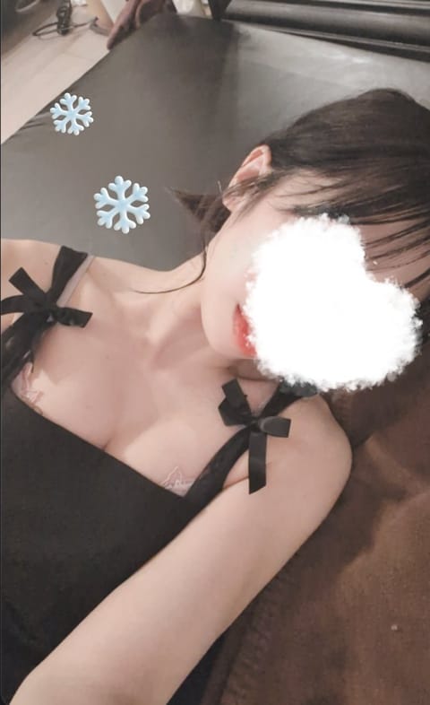 今日もありがとうございましたっ

次回出勤は、
3.17(火) 18:00〜
です🫶

ご予約お待ちしております💕

🎀