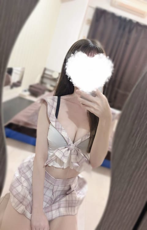 こんばんは、ひよりです🐣
本日もありがとうございました✨
リゼロの一番くじ始まりましたね🥹
レムとエミリアのフィギュア絶