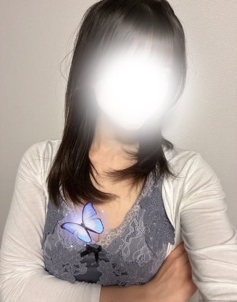 *♥*・。.来週の出勤・。.。*♥*
        3/11(水) 17時～23時
        3/12(木) 1