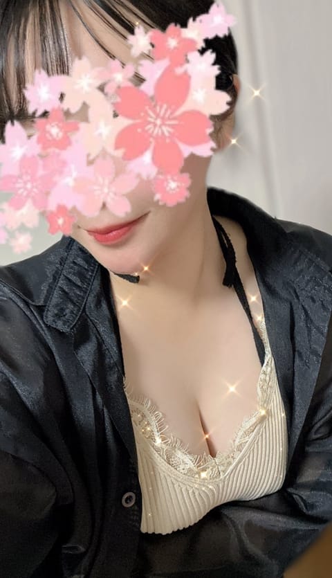 5/15(金)19:00〜4:00
赤坂ルームです🫶

遊びに来てね🥰

#赤坂メンズエステ
#アロマエメラルド赤坂