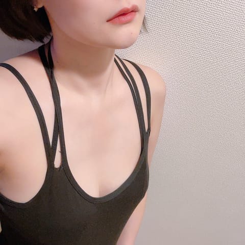 １７時まで出勤中でふ☺️

今年2回おみくじ引いたら、両方大吉出ました🌩️
来てくださったら、いい運気をおすそ分けします