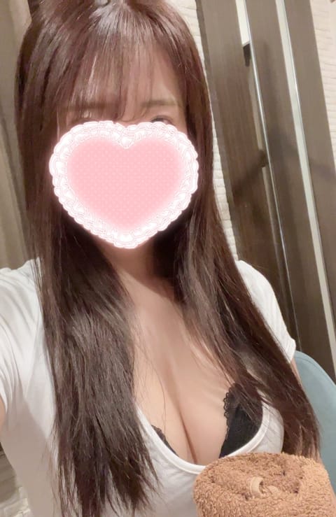 こんばんは、れいなです🪽

本日も17:00〜26:00出勤しています♡
会いにきてくれたら嬉しいです☺️💕

ご予約お