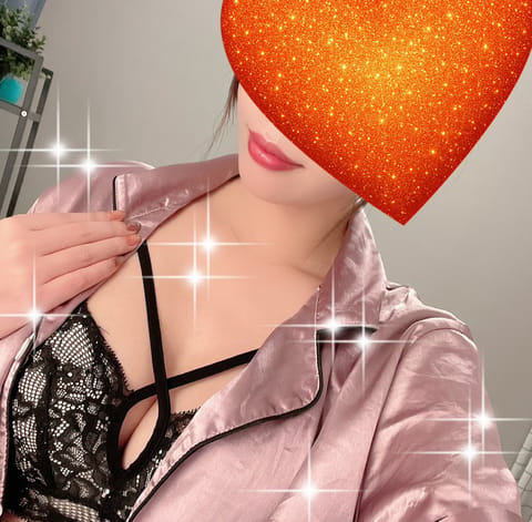 本日も会いにきてくれた方
ありがとうございます💕

明日も🈳ありますので
お時間ある方お待ちしてます🧸💋