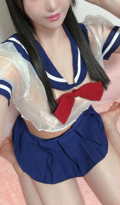 今日は天気がいいですね！
18時〜23時お待ちしてます💓