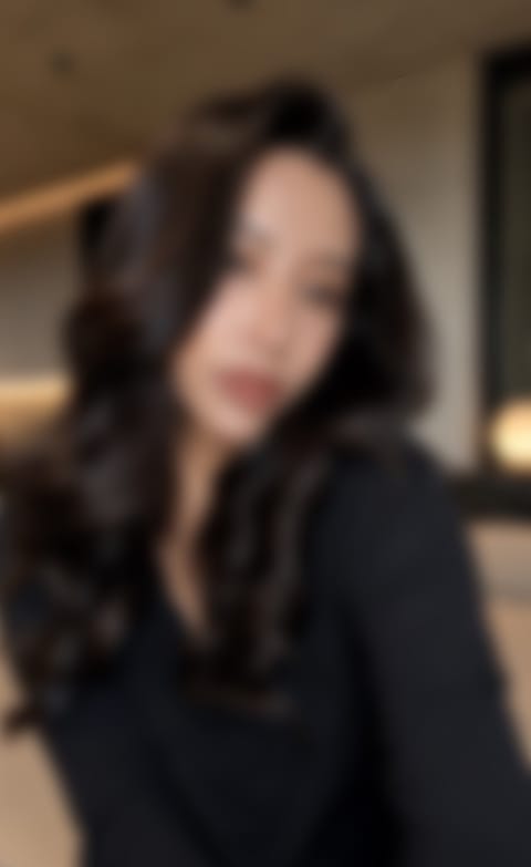 本日も満員御礼ありがとうございました🕊️🫶
この時期から段々と忙しくなって参ります。
皆様に私の施術を堪能していただける