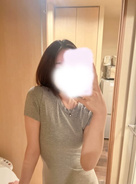 あけおめです🎍

1月は出勤頑張るので、まだお会いできてない方お待ちしてます〜💖